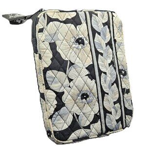 Vera Bradley Tablet Sleeve - Camellia pattern (retired)